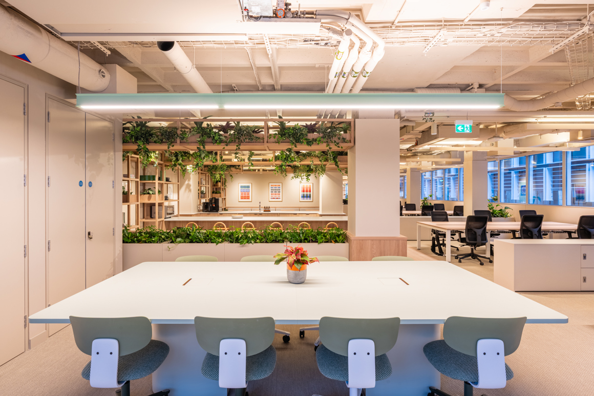 City tower onfloor amenity