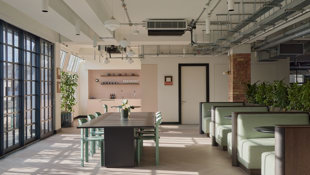 141 wardour breakout and kitchen