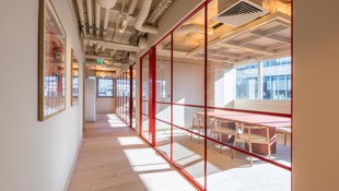 City Tower Meeting room corridor L9